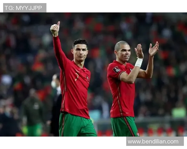 球星足球壁纸精选呈现感受足坛魅力与激情的精彩瞬间